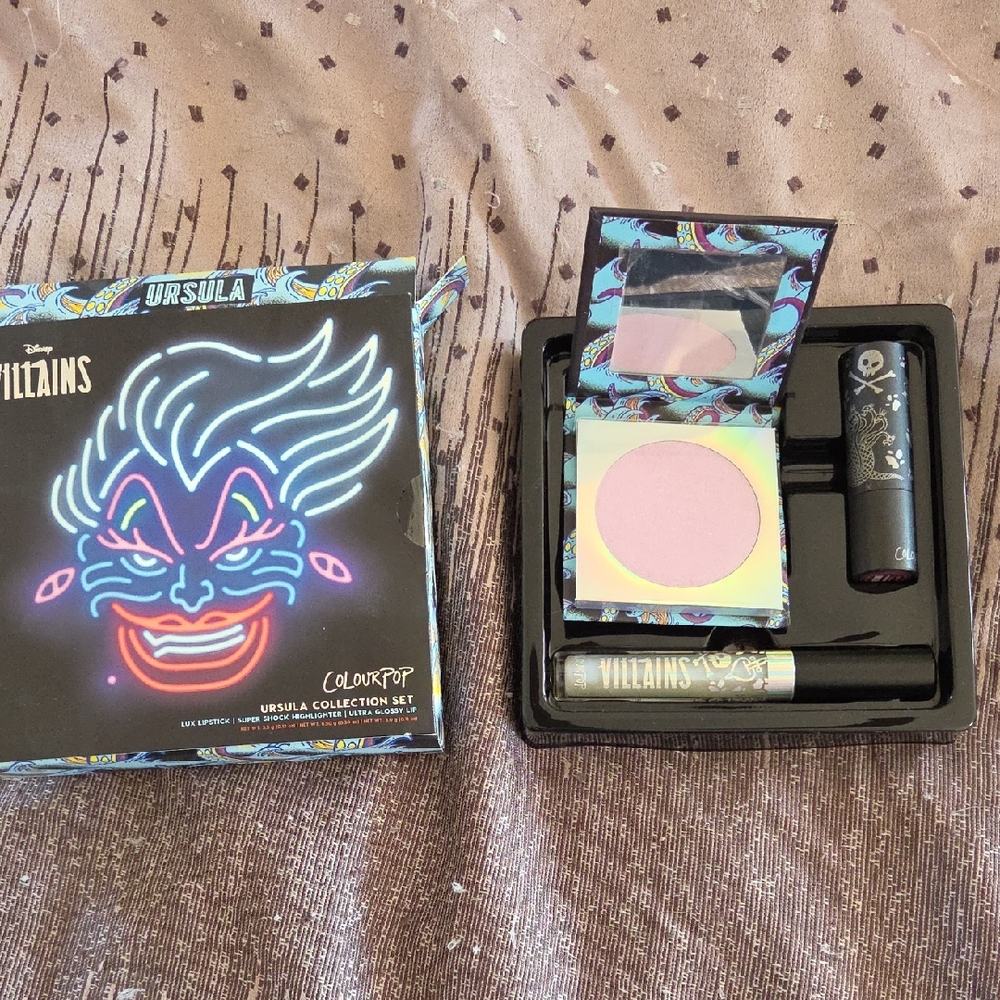 ColourPop Disney Villains Ursula Blush Set - Soft Pink